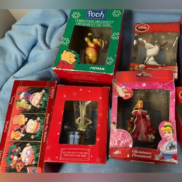 Ornamo rotating ornaments, Disney charcters collectable ornaments - Picture 7 of 10